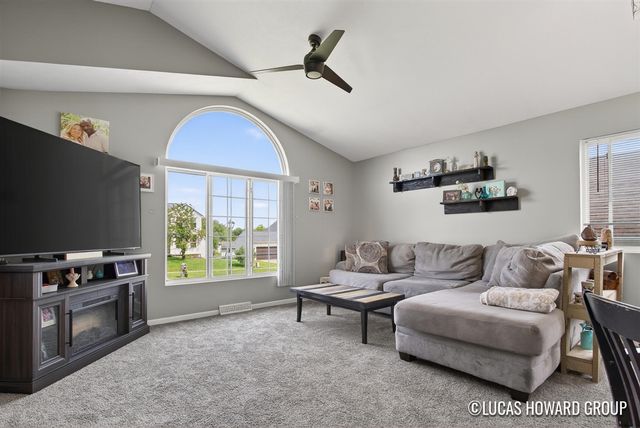 341 Pioneer Trail, Cedar Springs, MI 49319