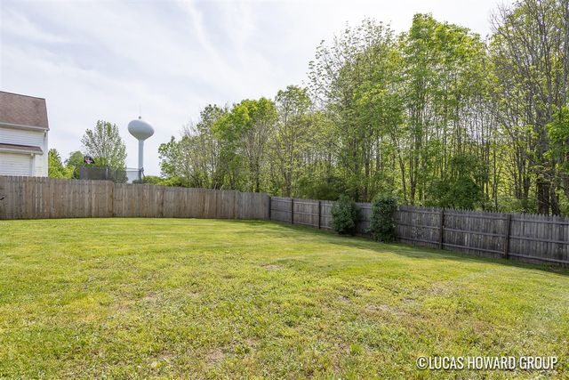 341 Pioneer Trail, Cedar Springs, MI 49319
