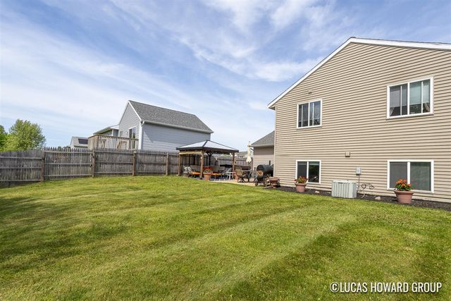 341 Pioneer Trail, Cedar Springs, MI 49319