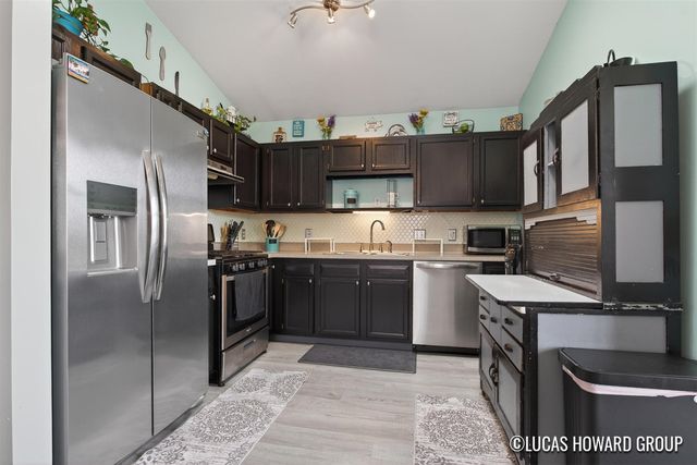 341 Pioneer Trail, Cedar Springs, MI 49319