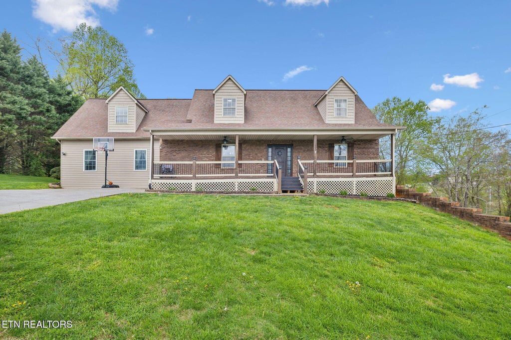 124 Ledwell Drive, Seymour, TN 37865
