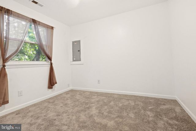 50 CAMBRIDGE AVE, Sicklerville, NJ 08081