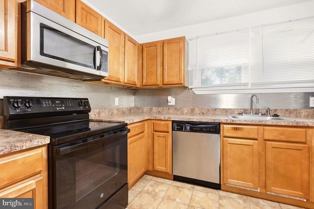 50 CAMBRIDGE AVE, Sicklerville, NJ 08081