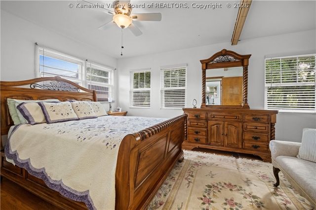 1 Bridge Street, Winfield, WV 25213