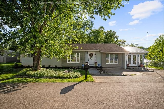 1 Bridge Street, Winfield, WV 25213