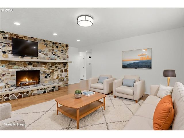 6209 IDAHO St, Vancouver, WA 98661