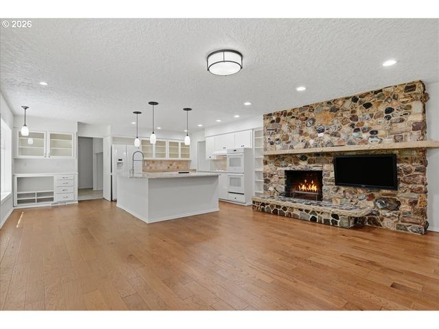 6209 IDAHO St, Vancouver, WA 98661
