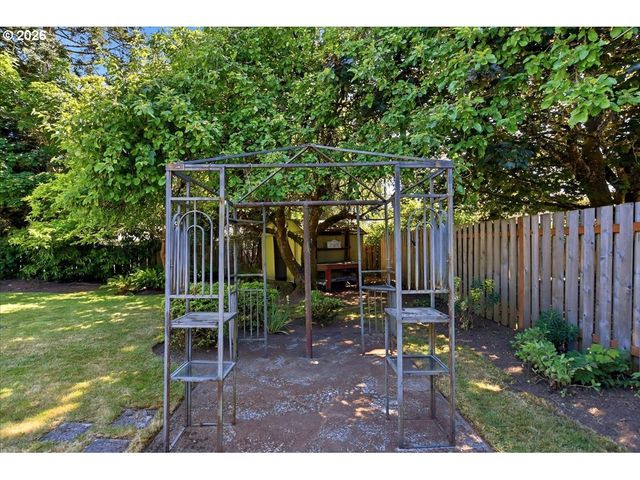 6209 IDAHO St, Vancouver, WA 98661