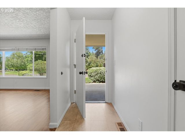 6209 IDAHO St, Vancouver, WA 98661