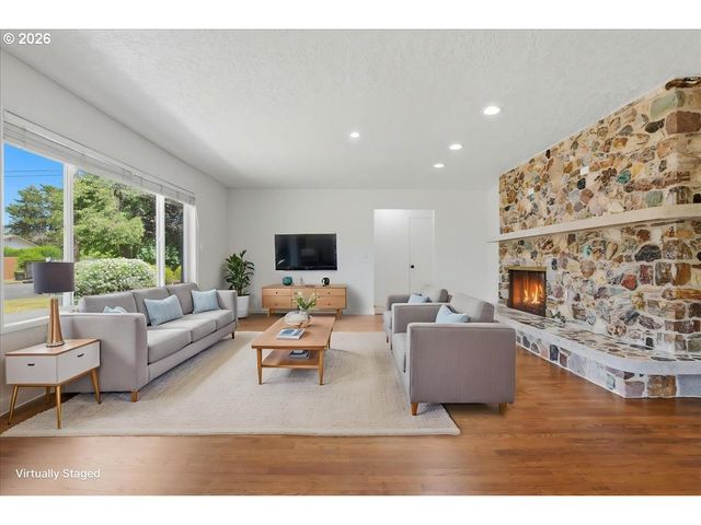 6209 IDAHO St, Vancouver, WA 98661