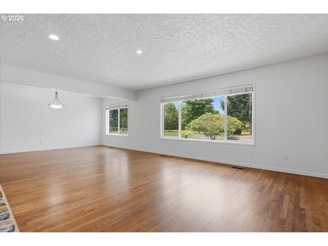 6209 IDAHO St, Vancouver, WA 98661