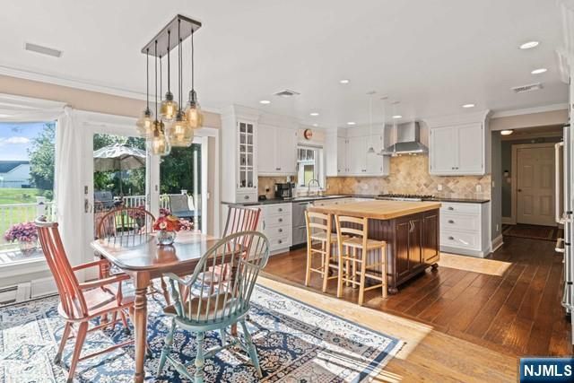 741 Charnwood Drive, Wyckoff, NJ 07481