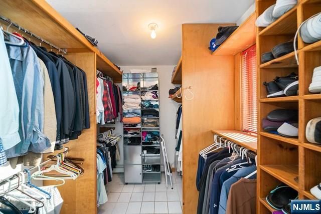 741 Charnwood Drive, Wyckoff, NJ 07481
