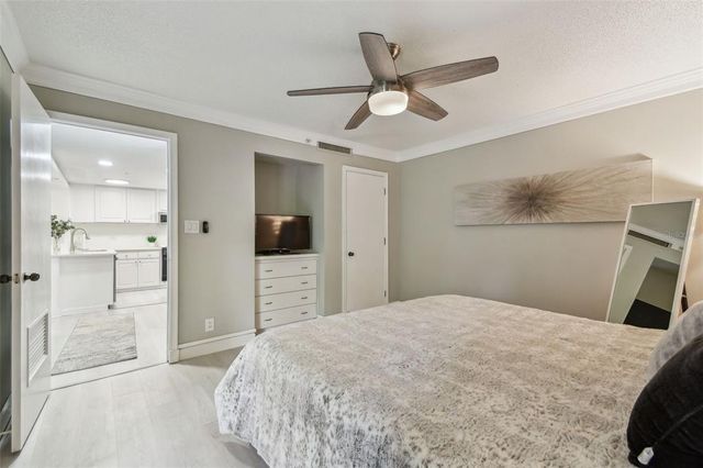 36750 US 19 N 20211, Palm Harbor, FL 34684