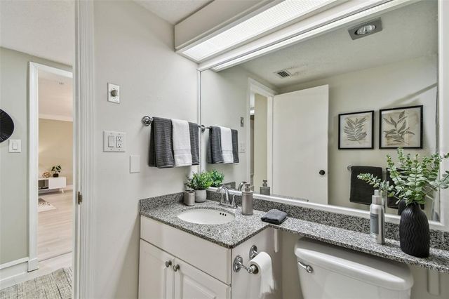 36750 US 19 N 20211, Palm Harbor, FL 34684