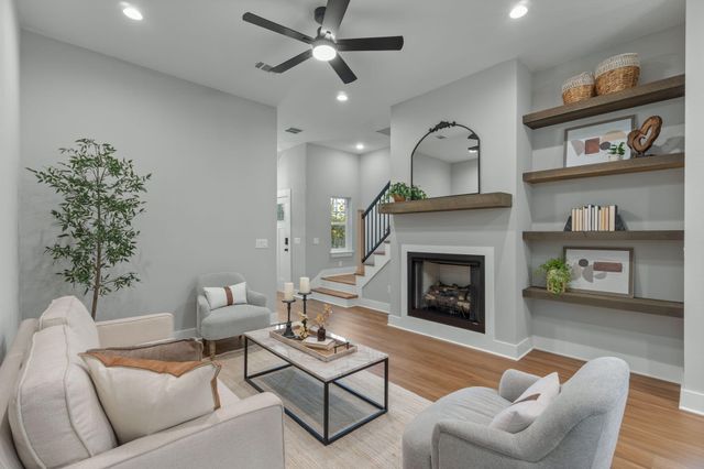 706 N F Street, Pensacola, FL 32501