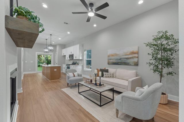 706 N F Street, Pensacola, FL 32501