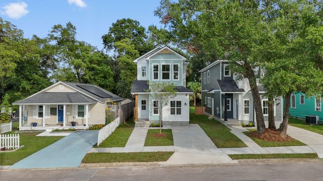 706 N F Street, Pensacola, FL 32501