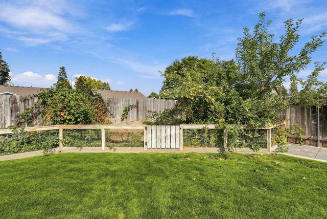 11411 E 28TH Ave Ave, Spokane Valley, WA 99206