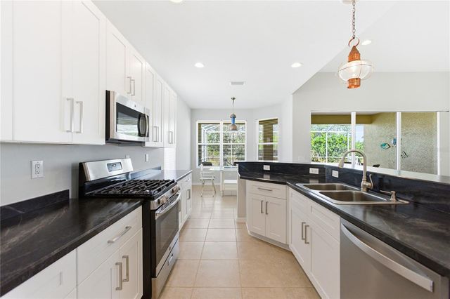 5674 BLUE HERON CIRCLE, North Port, FL 34287