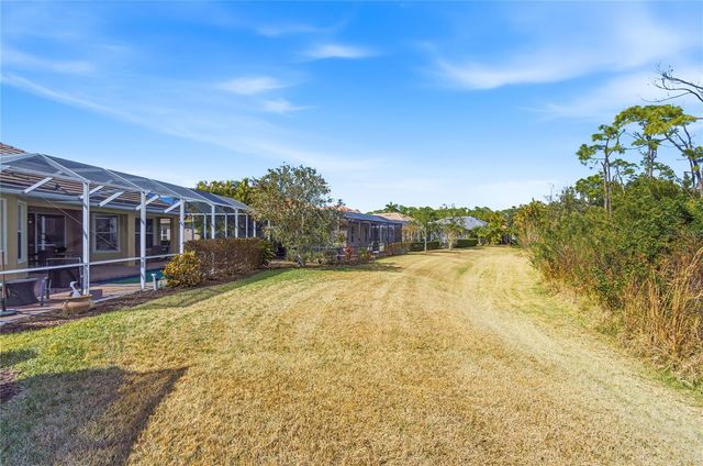 5674 BLUE HERON CIRCLE, North Port, FL 34287