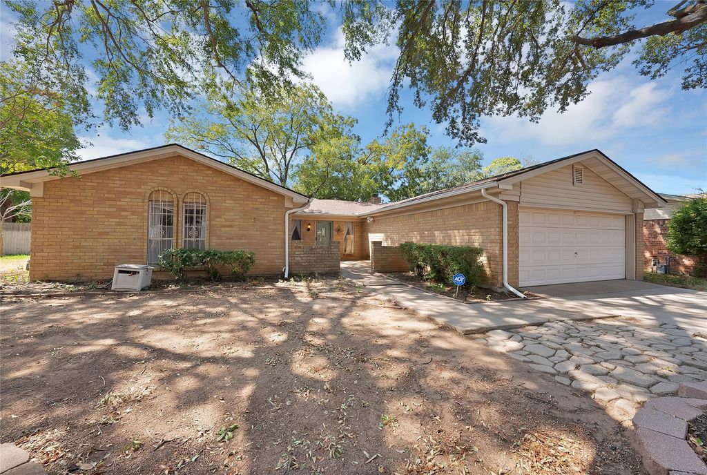 2004 Stefani Court, Arlington, TX 76013 — photo 2