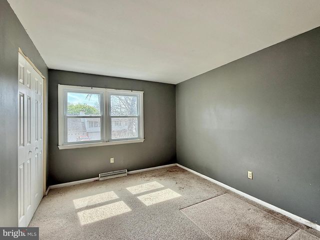 6321 CROCUS ST, Mays Landing, NJ 08330