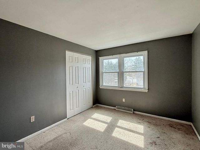 6321 CROCUS ST, Mays Landing, NJ 08330