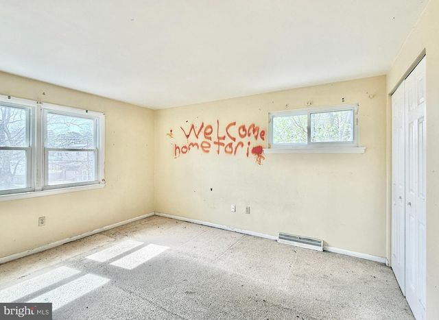 6321 CROCUS ST, Mays Landing, NJ 08330