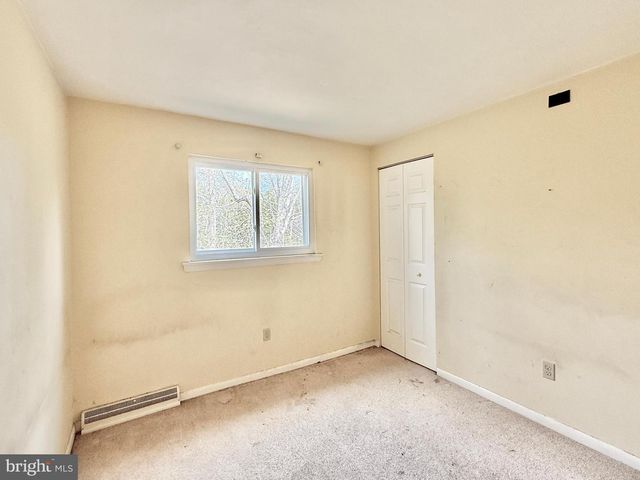6321 CROCUS ST, Mays Landing, NJ 08330