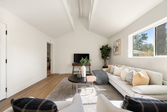 209 Channel Hill Rd, Auburn, CA 95603