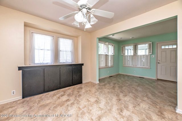 2204 Clifton Avenue, Lansing, MI 48910
