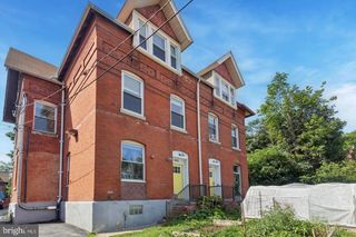 4815 CHESTER AVE, Philadelphia, PA 19143