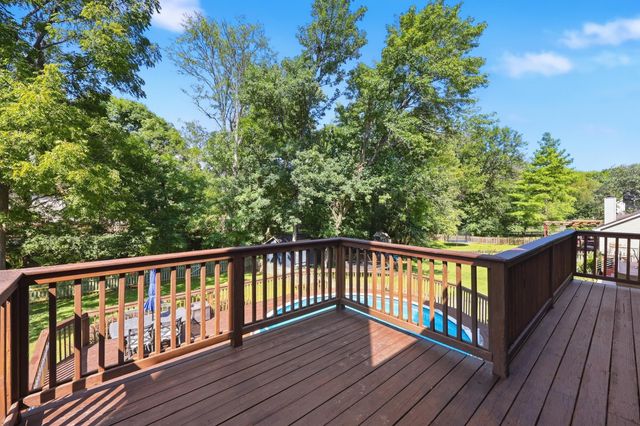 3889 Barnard Drive, Lexington, KY 40509