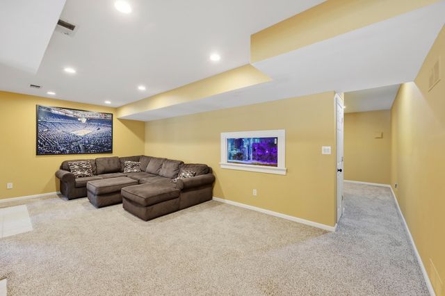 3889 Barnard Drive, Lexington, KY 40509