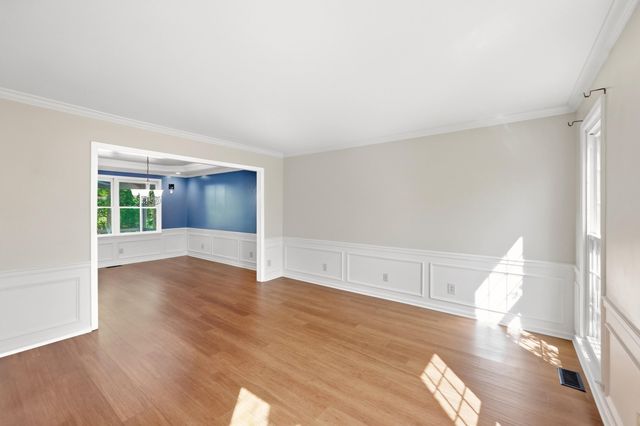 3889 Barnard Drive, Lexington, KY 40509