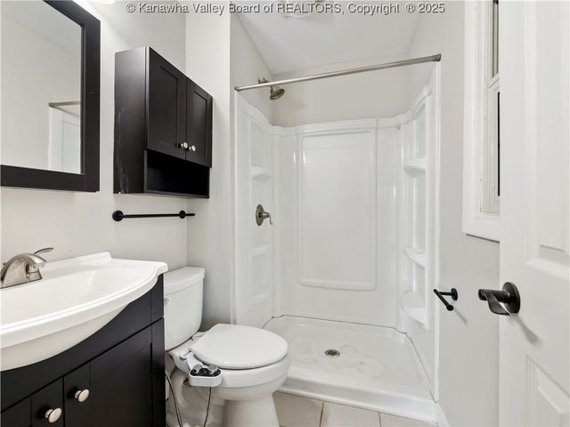 1501 Knob Road, Charleston, WV 25314