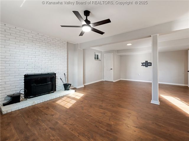 1501 Knob Road, Charleston, WV 25314