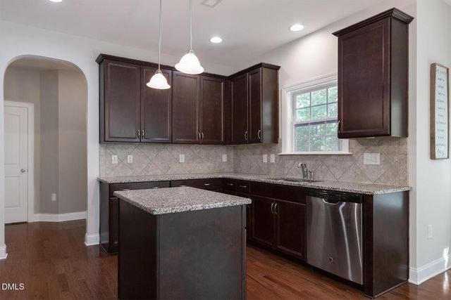 304 Vinewood Place, Holly Springs, NC 27540