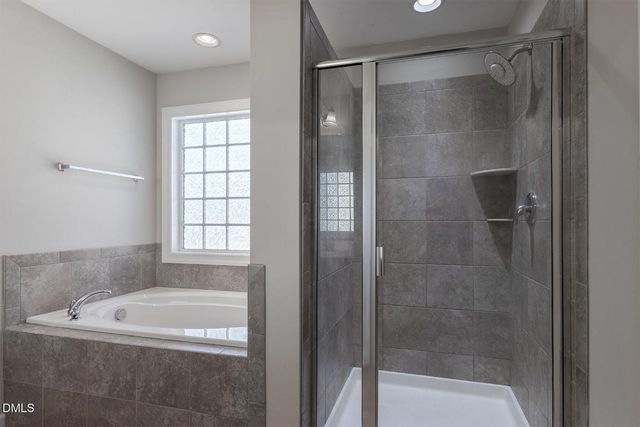 304 Vinewood Place, Holly Springs, NC 27540