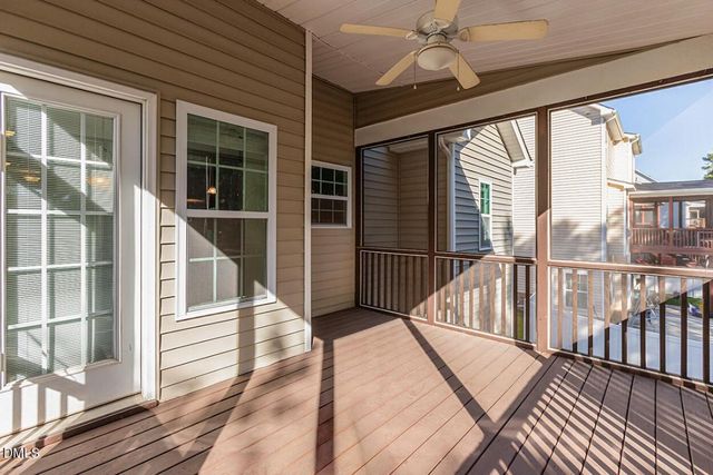 304 Vinewood Place, Holly Springs, NC 27540