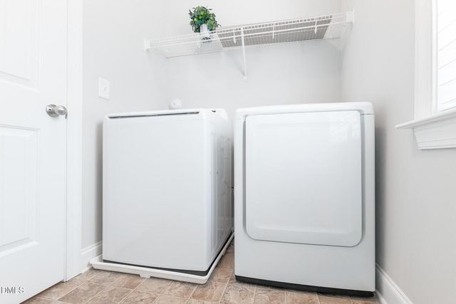 304 Vinewood Place, Holly Springs, NC 27540