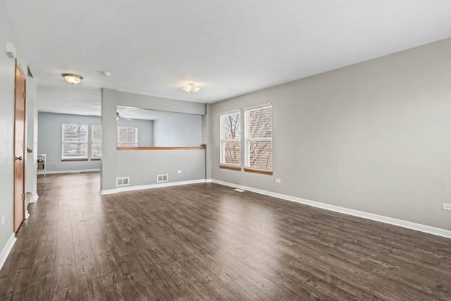 25355 Shannon Drive, Manhattan, IL 60442