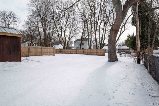 425 Larchmont Avenue, Utica, NY 13502