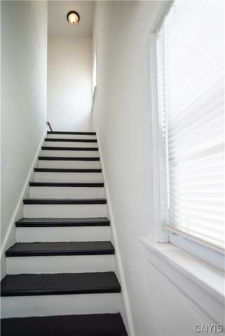 425 Larchmont Avenue, Utica, NY 13502