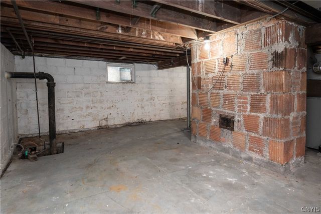 425 Larchmont Avenue, Utica, NY 13502