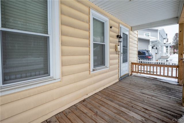 425 Larchmont Avenue, Utica, NY 13502