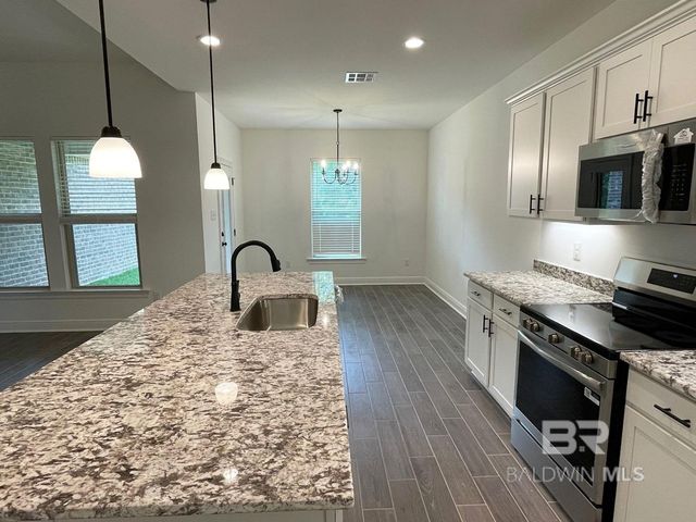 13321 Canebrake Circle, Foley, AL 36535