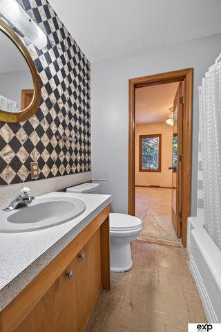 1804 Grove Road, Bellevue, NE 68005