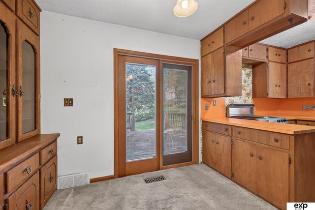 1804 Grove Road, Bellevue, NE 68005